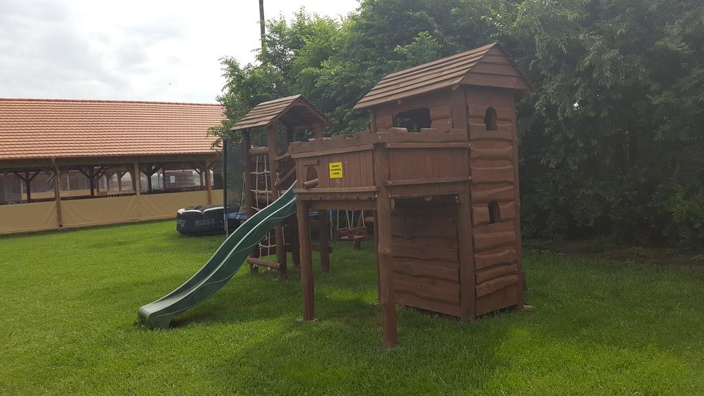 Sovirag Vendeghaz Hotel Hortobagy Bagian luar foto
