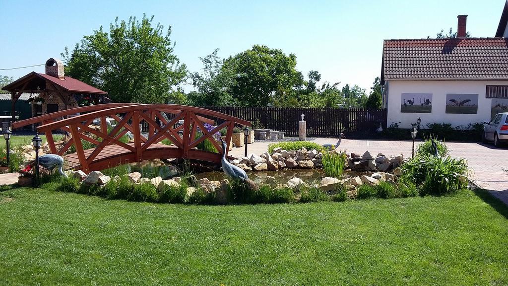 Sovirag Vendeghaz Hotel Hortobagy Bagian luar foto