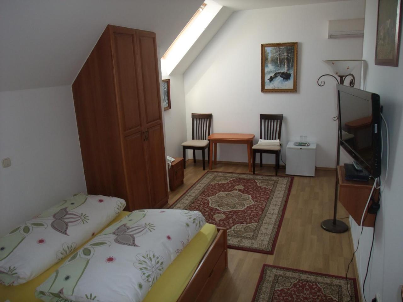 Sovirag Vendeghaz Hotel Hortobagy Bagian luar foto
